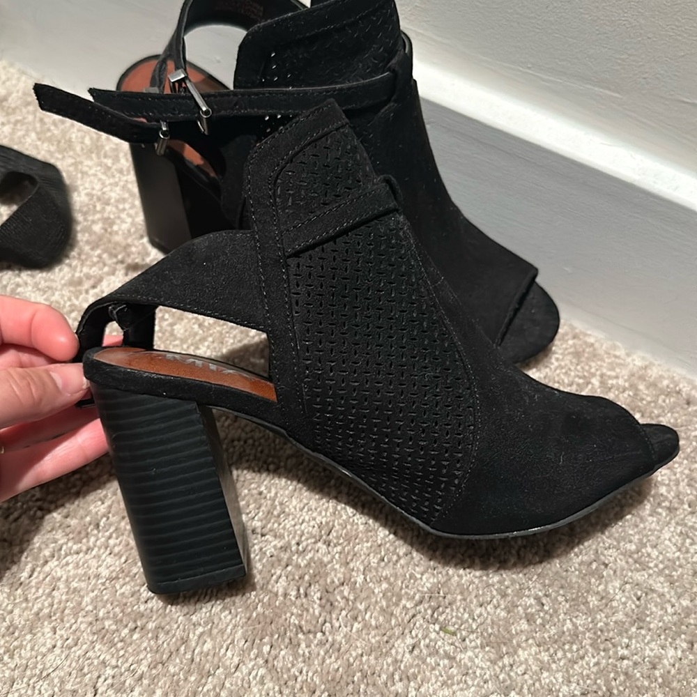 MIA Black Textured Block Heels